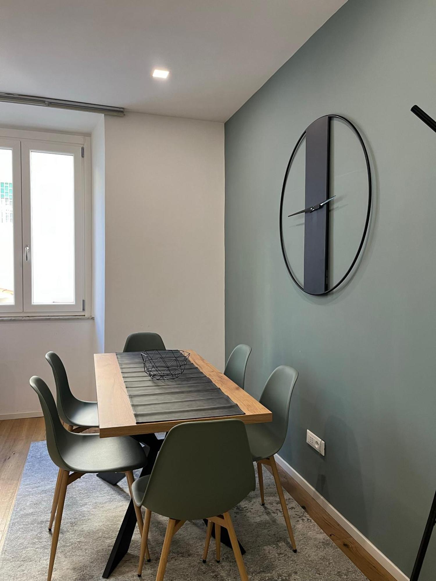Antares - Boutique Apartment Рим Екстериор снимка